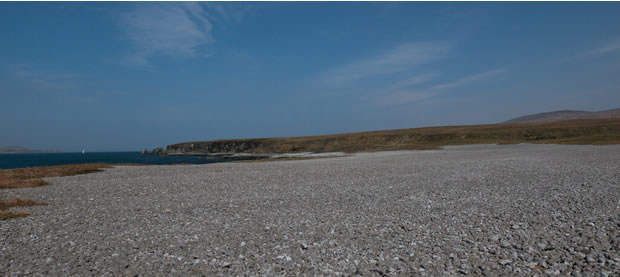 Raised beach on the island of Jura, close to Oronsay and to CorryvreckanRaised beach 